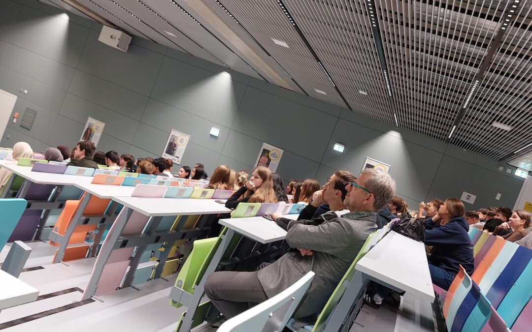 ‚ELWISS goes school‘ – wissenschaftliche Textkompetenz an Schulen.